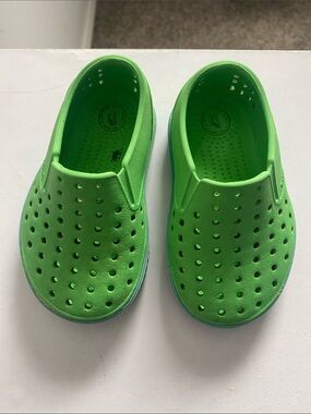 Native Kids Green Ventilated Slip-On Clog